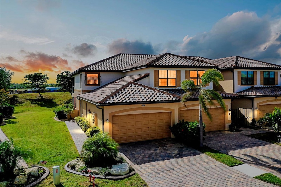 20100 Ragazza Cir unit 101, Venice, FL 34293 - photo 1