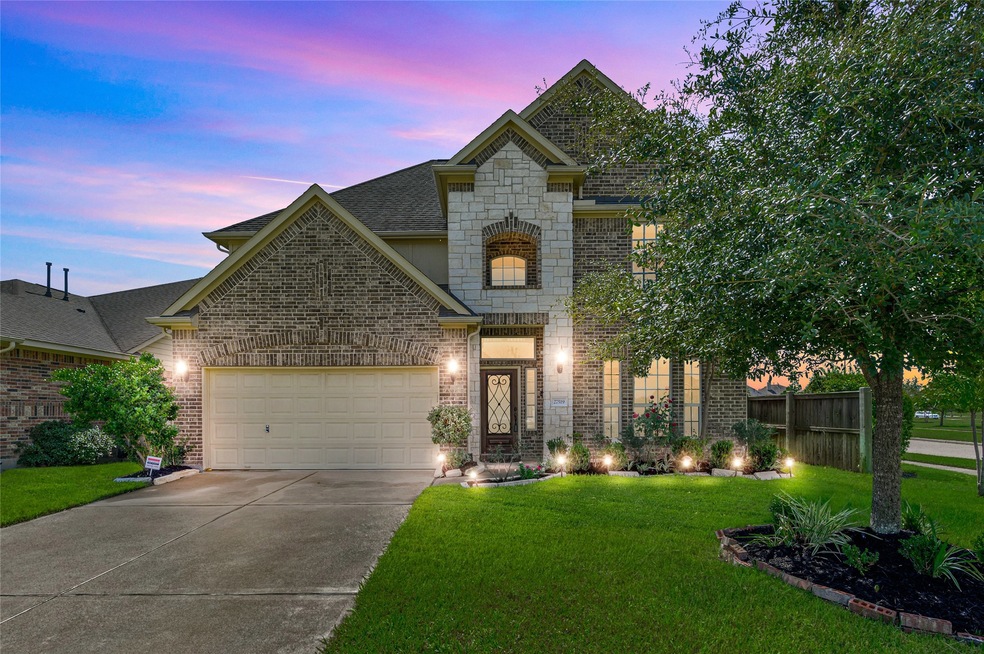 27519 Frazier Rock Ct, Fulshear, TX 77441 - photo 1