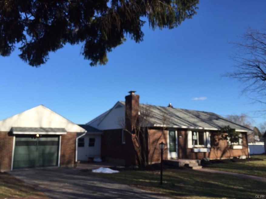 1807 N Filbert St, Allentown, PA 18104 - photo 1