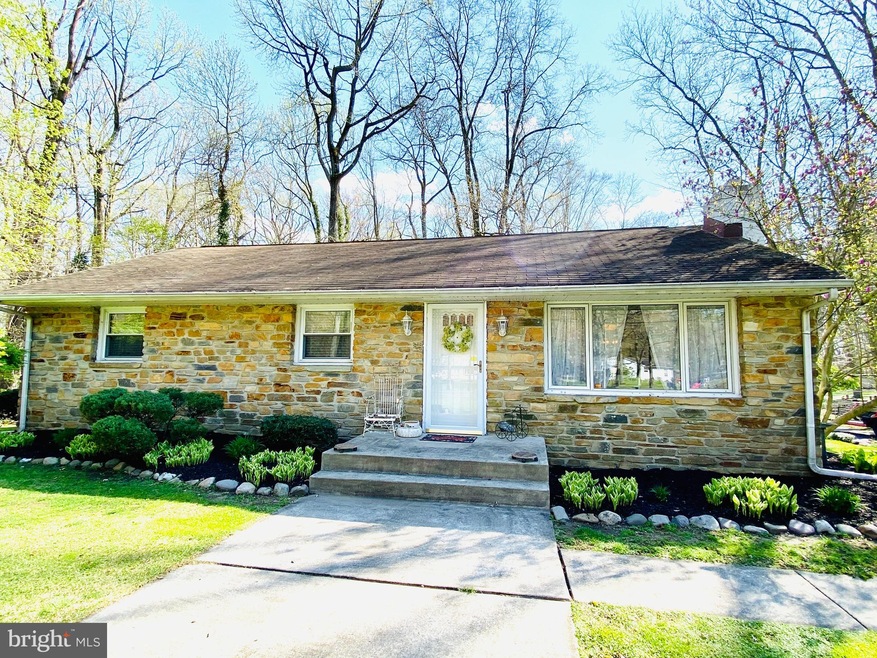 1530 Burlington Jacksonville Rd, Burlington, NJ 08016 - photo 1