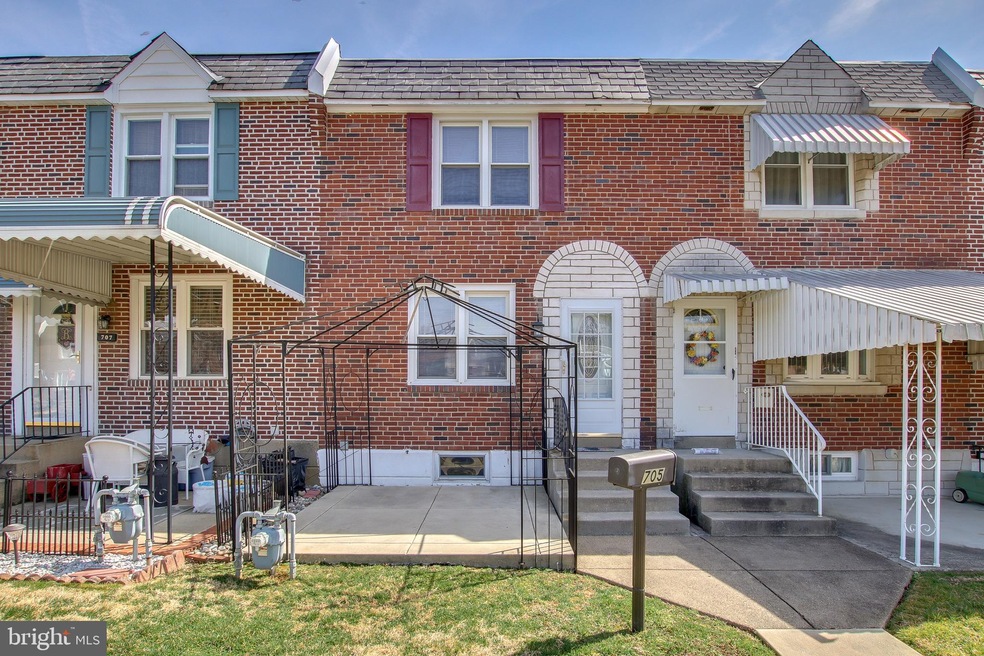 705 Hillcrest Dr, Glenolden, PA 19036 - photo 1