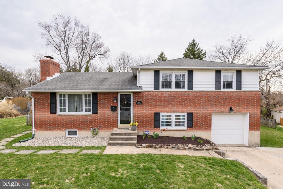 104 Brookridge Ct, Lutherville Timonium, MD 21093 - photo 1