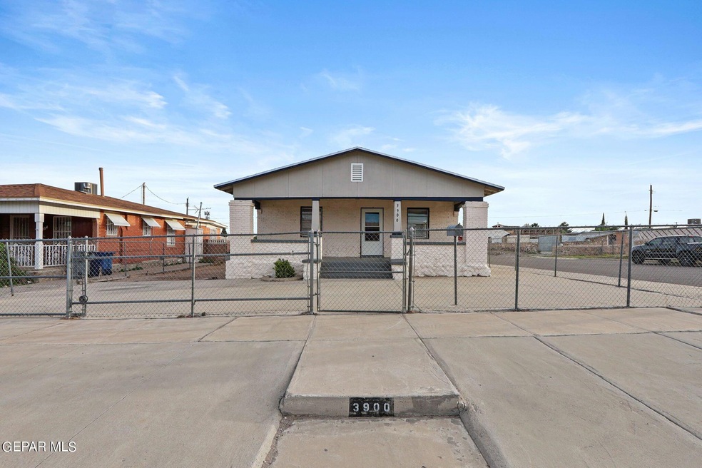 3900 Jefferson Ave, El Paso, TX 79930 - photo 1