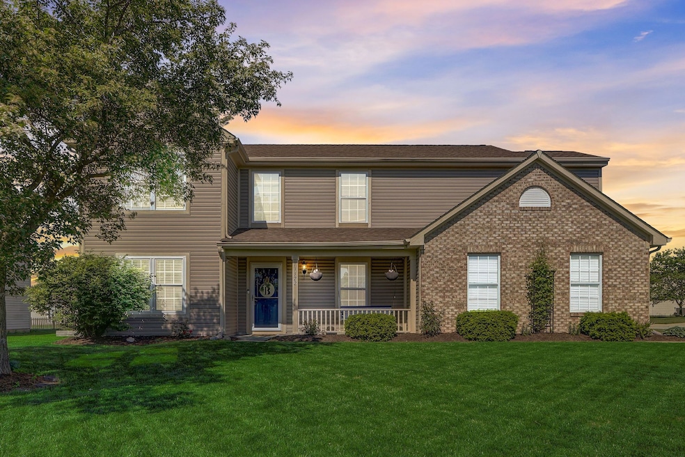 13322 Middlewood Ln, Fishers, IN 46038 - photo 1