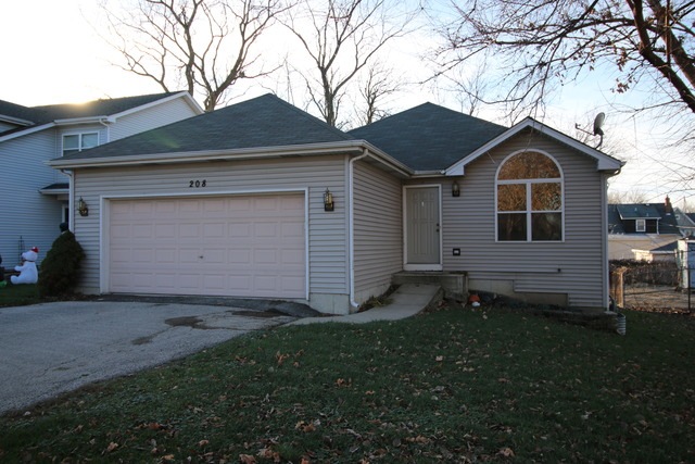 208 N West Ave, Elmhurst, IL 60126 - photo 1