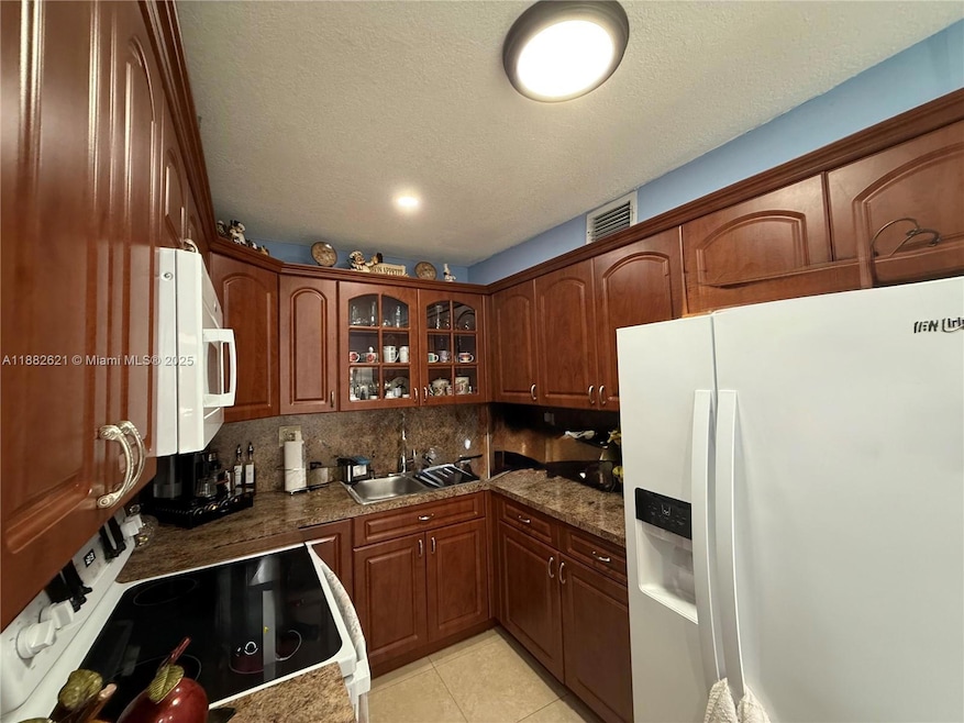 For Sale $252,900 • Co-Listing Agent