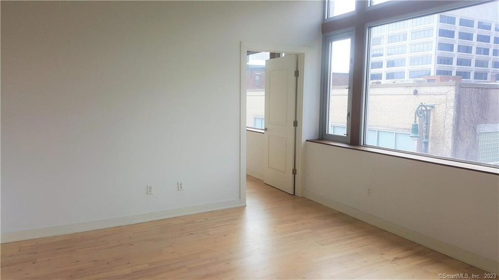 804 Chapel St unit 203, New Haven, CT 06510 - photo 1