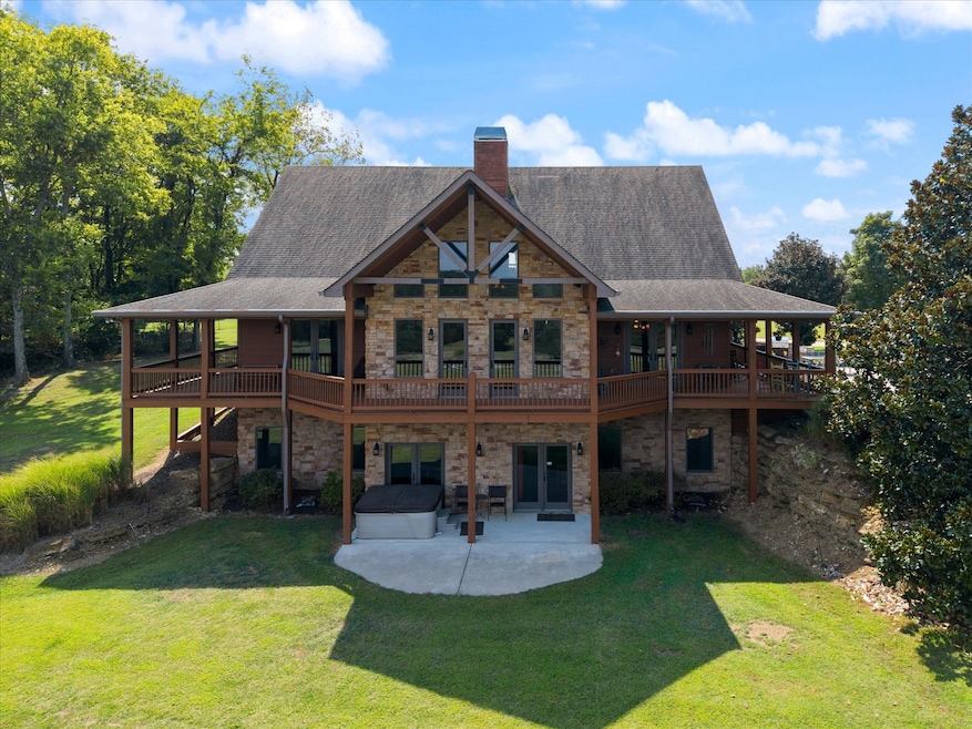 Sold $3,000,000 • Co-Listing Agent