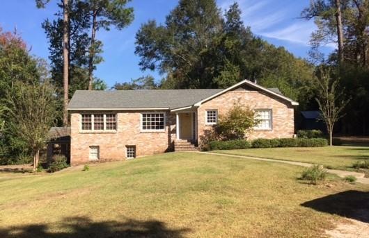 44 Bay Circle