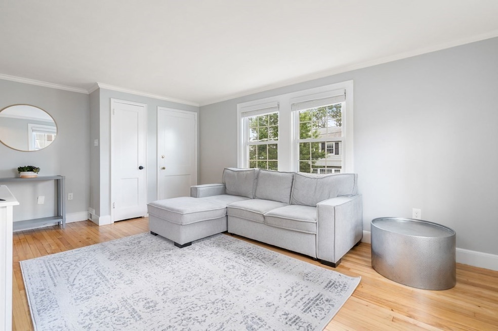 33 Alpheus Rd unit 1, Roslindale, MA 02131 - photo 1