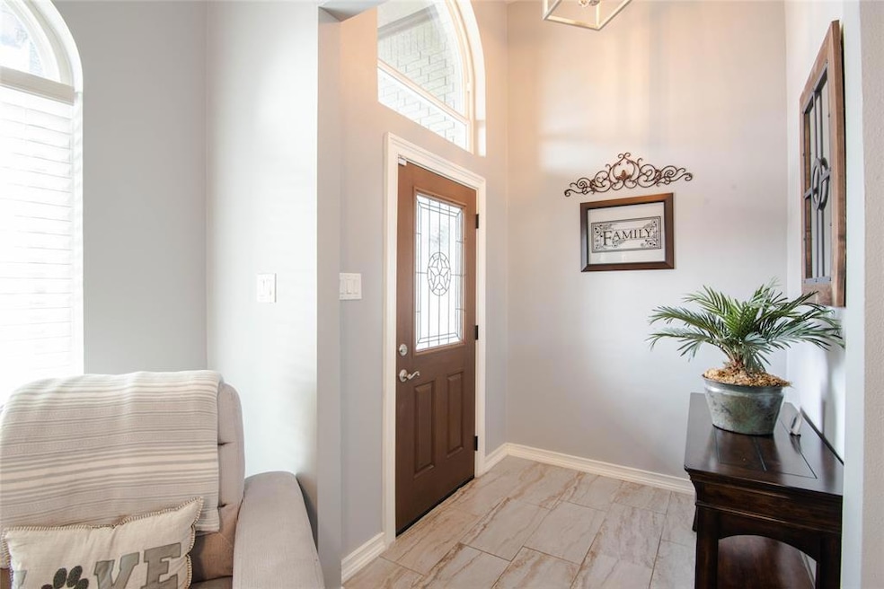 455 Kinney Dr, Murphy, TX 75094 - photo 1