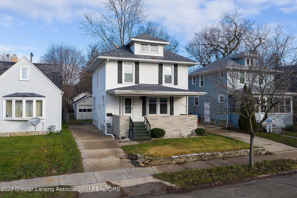 1233 Mechanic St, Lansing, MI 48912 - photo 1