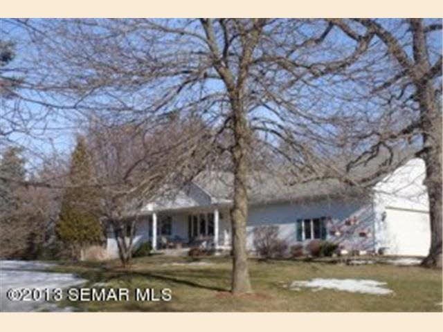 703 30th St NW, Austin, MN 55912 - photo 1