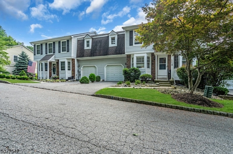 11 Pheasant Run, Hackettstown, NJ 07840 - photo 1