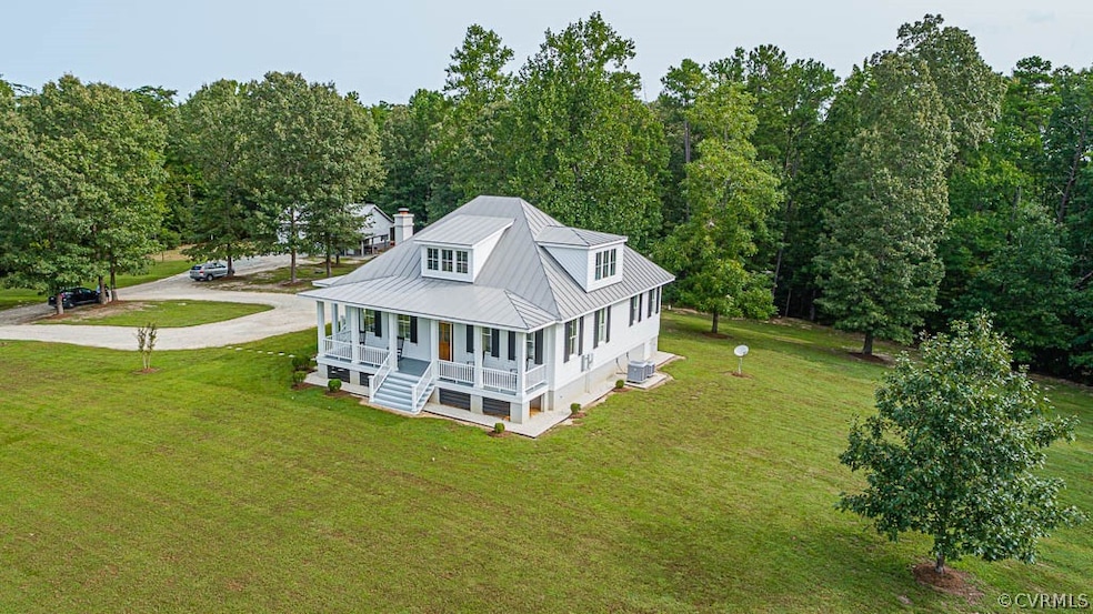 405 Youngling Place, Dunnsville, VA 22454 - photo 1