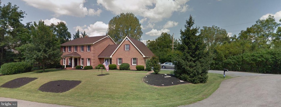 12905 Woodburn Dr, Hagerstown, MD 21742 - photo 1