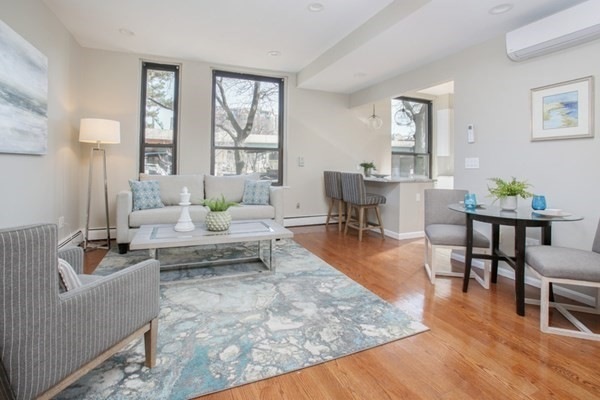 60 Charlesgate W unit 1B, Boston, MA 02215 - photo 1