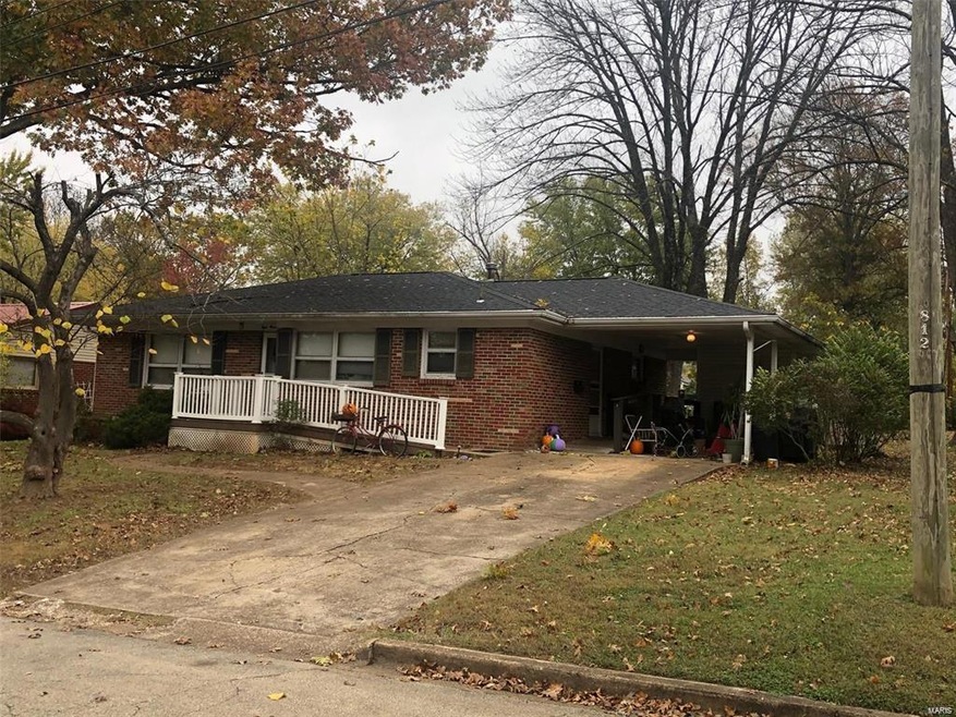 812 Taylor Ave, Farmington, MO 63640 - photo 1