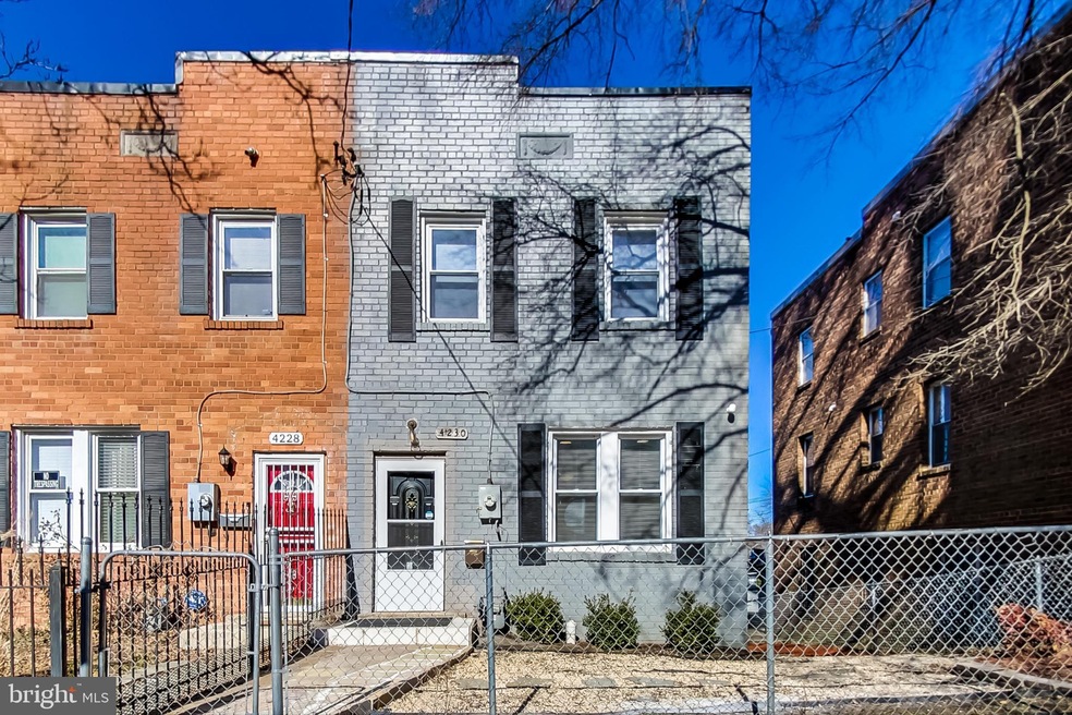 Sold $435,000 • Co-Listing Agent