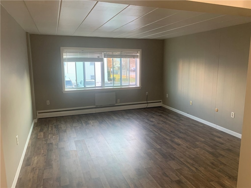 800 Weeden St unit 2B, Pawtucket, RI 02860 - photo 1