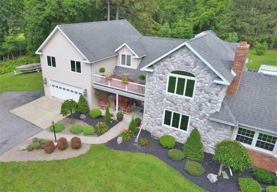 4523 Lower River Rd., Lewiston, NY 14092