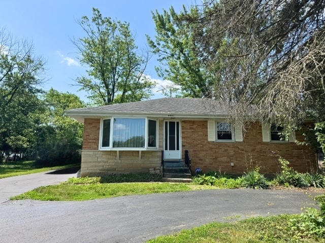 Sold $300,000 • Co-Listing Agent