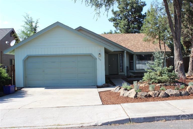 598 NE Tracker Ct, Bend, OR 97701 - photo 1