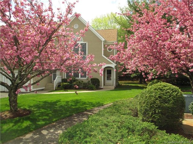 600 Washington Ave unit A8, North Haven, CT 06473 - photo 1