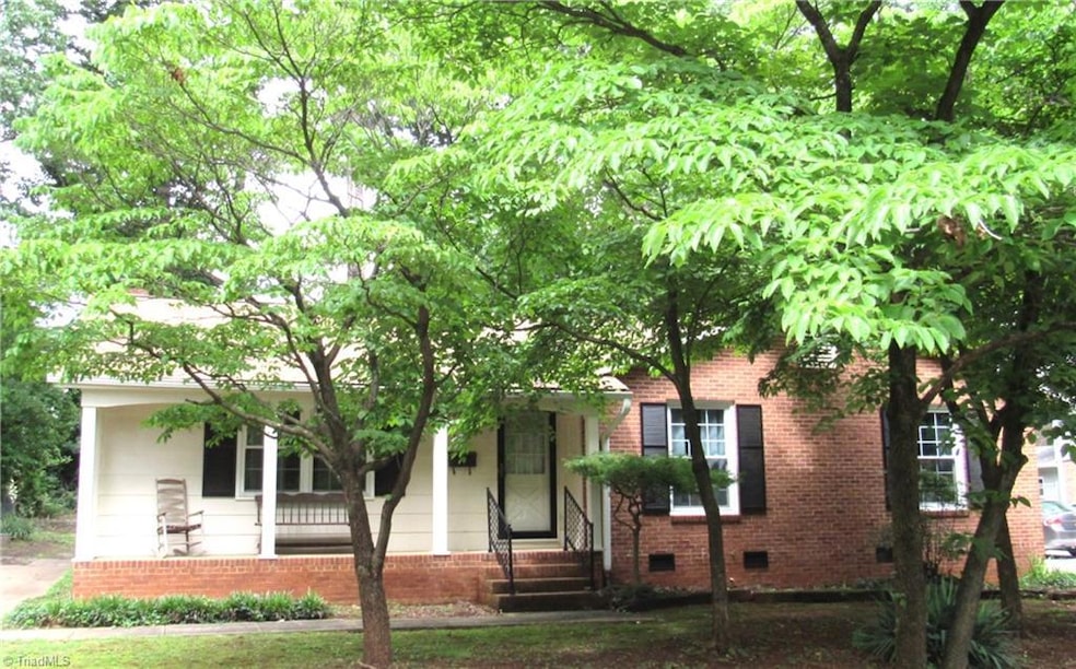 Welcome to 3000 Stratford Road