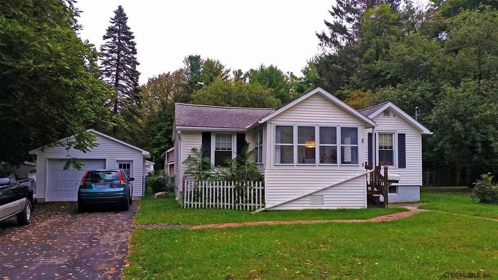 5 Bailey Ave, Delmar, NY 12054 - photo 1