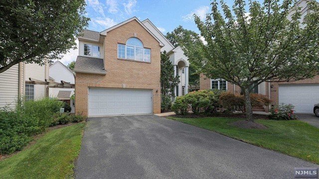 1096 Smith Manor Blvd unit 49, West Orange, NJ 07052 - photo 1