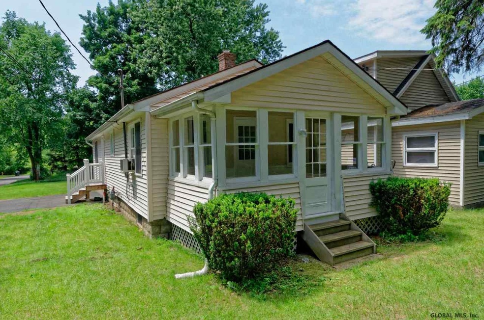 Schenectady, NY 12304