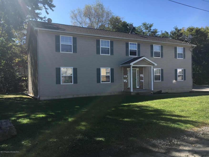 1123 Kerstetter Ct, Scranton, PA 18504 - photo 1