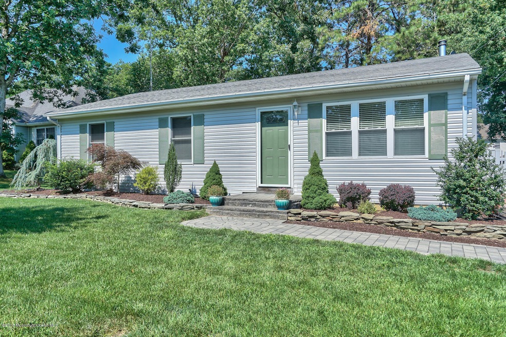 148 Sloop Rd Manahawkin NJ-large-001-Fro