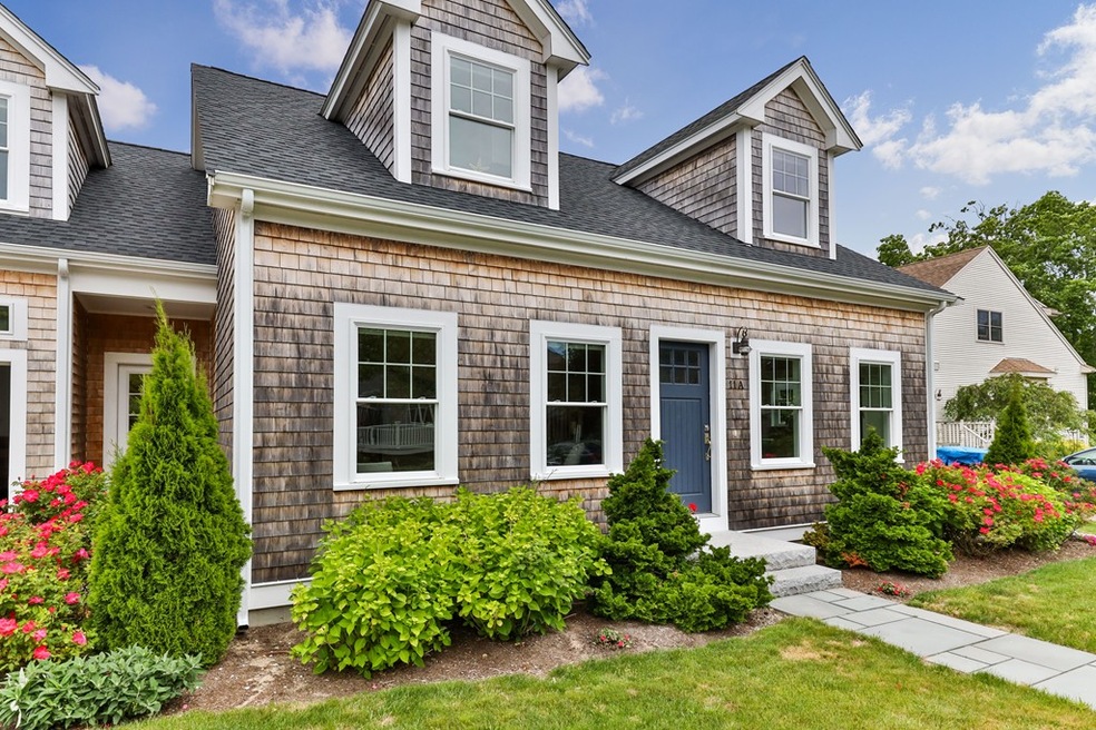 11 Pelican Ln unit A, Falmouth, MA 02540 - photo 1