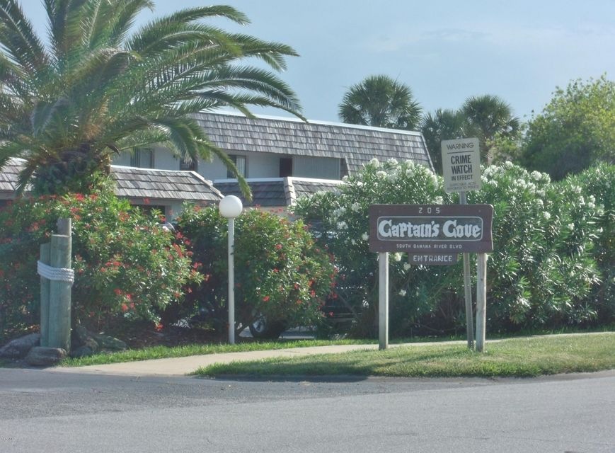 Welcome to Captain's Cove