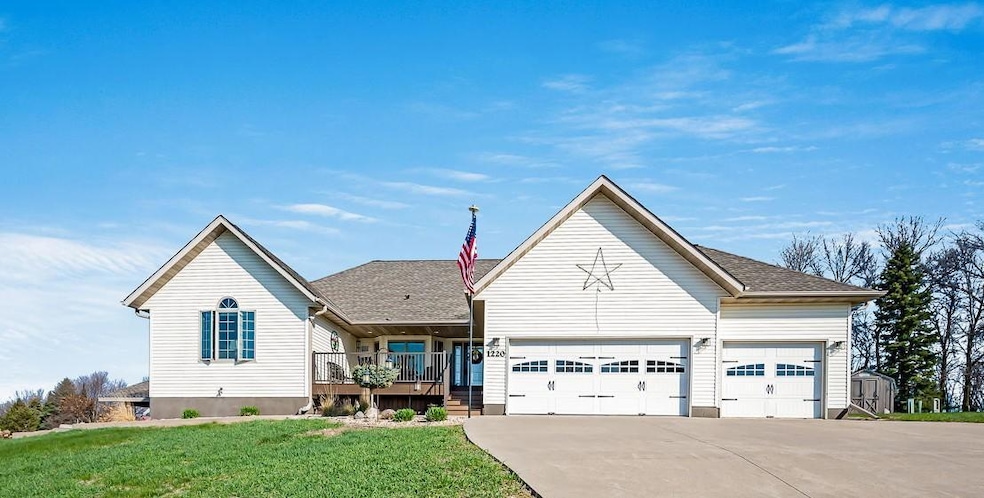 Pending $489,000 • Co-Listing Agent