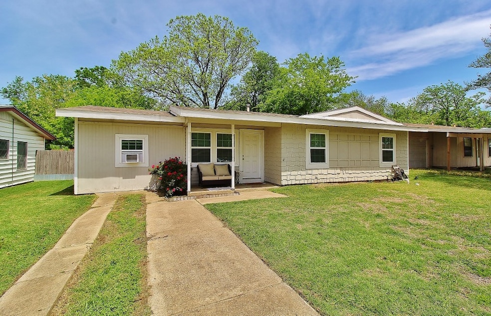 For Rent $2,095/month