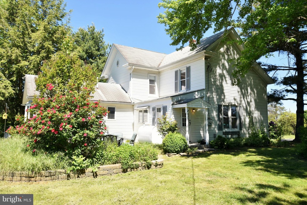 2011 Salem Church Rd, Stephens City, VA 22655 - photo 1