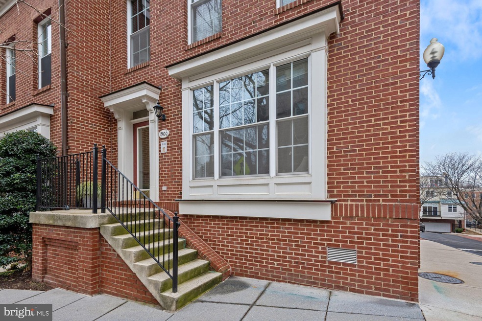 1900 Kalorama Place NW unit 55, Washington, DC 20009 - photo 1