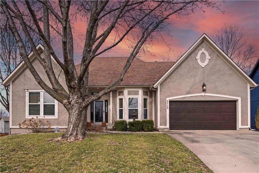 5712 Marion St, Shawnee, KS 66218 - photo 1