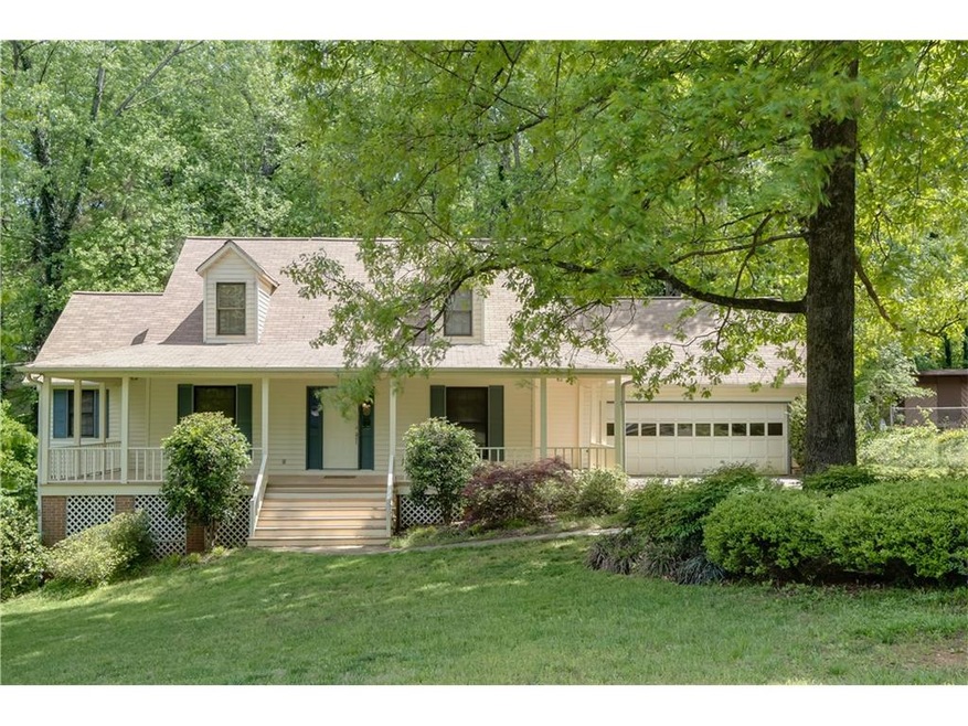 Nicely maintained Cape Cod home on quiet court loc