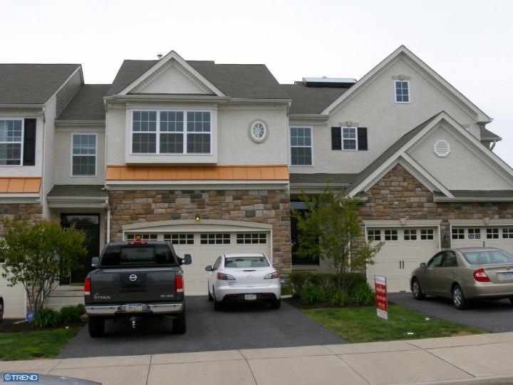 3616 Lenape Ln unit 101, Emmaus, PA 18049 - photo 1