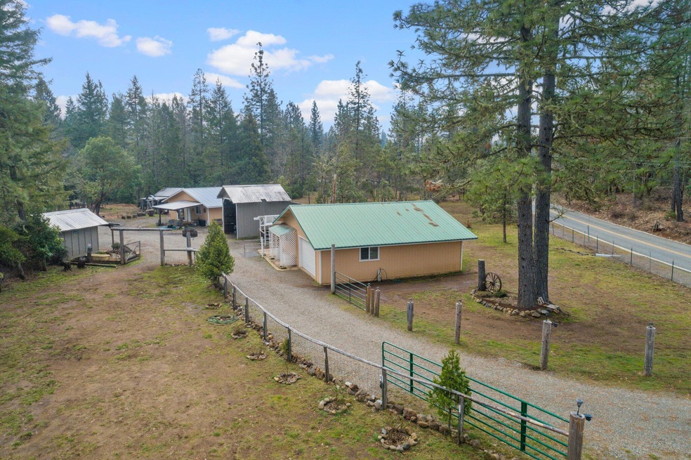 View of front entrance of property