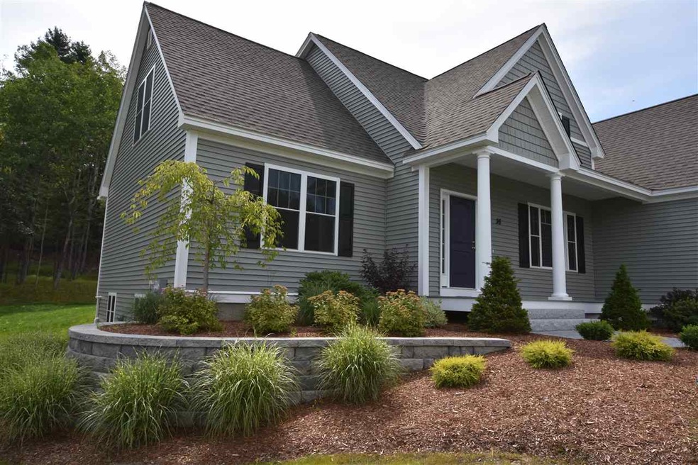 35 Schwinn Dr unit 104, Nashua, NH 03062 - photo 1