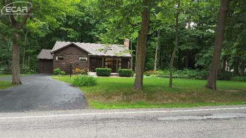 621 Morrish Rd, Flushing, MI 48433 - photo 1