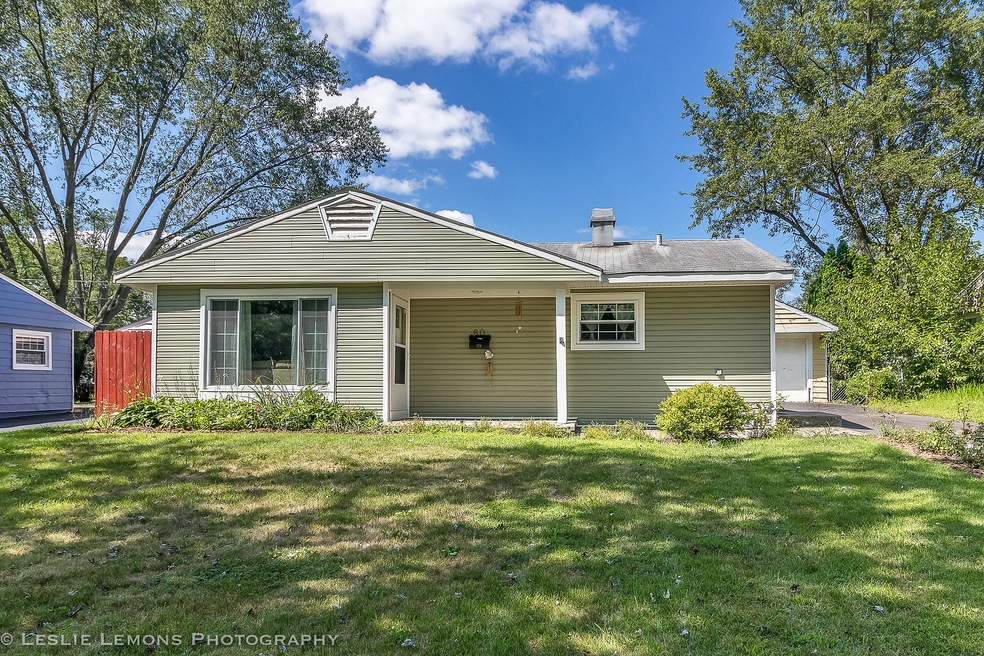 60 Sparrow Rd, Carpentersville, IL 60110 - photo 1