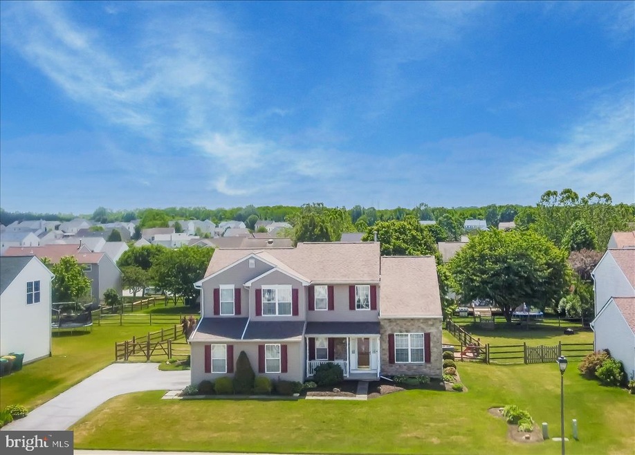 24 Summerfield Ln, New Castle, DE 19720 - photo 1