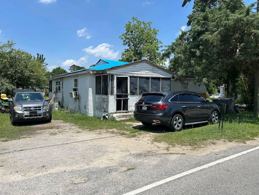 411 Joe Louis Blvd, Darlington, SC 29532 - photo 1