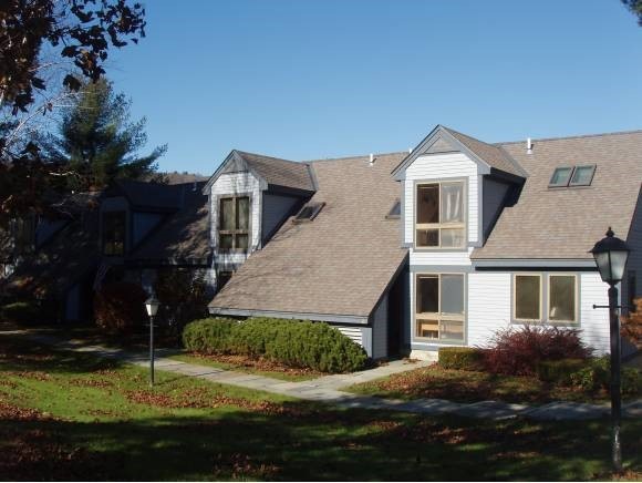 111 Lakeland Dr unit 5B, Hartford, VT 05001 - photo 1